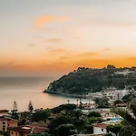 Capovillas - Panoramic Anna With Private Pool And Sea View * Santa Maria (Vibo Valentia)