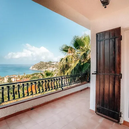 Capovillas - Panoramic Anna With Private Pool And Sea View Villa *