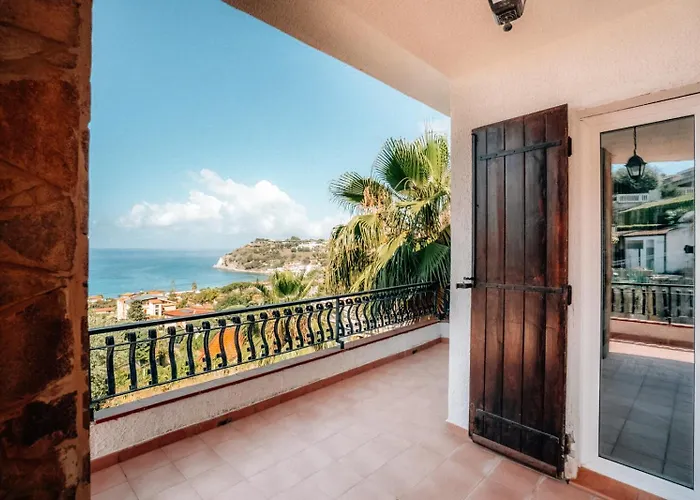 Capovillas - Panoramic Anna With Private Pool And Sea View Villa *