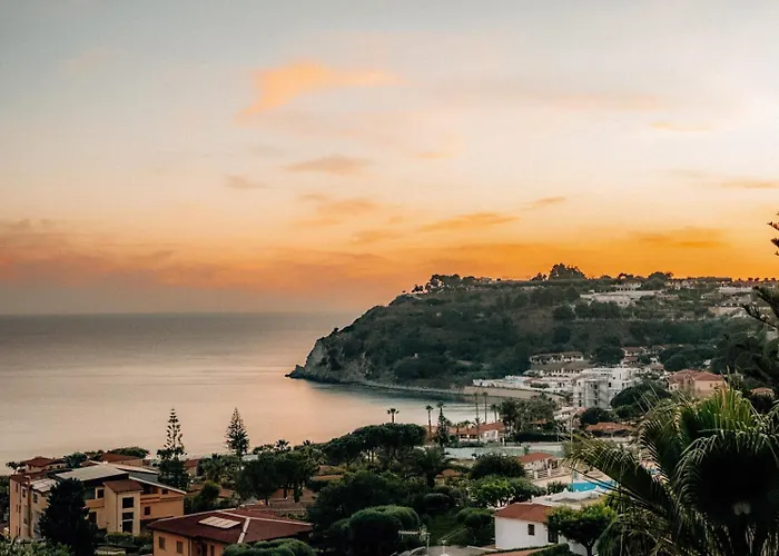 Capovillas - Panoramic Anna With Private Pool And Sea View * Santa Maria (Vibo Valentia)